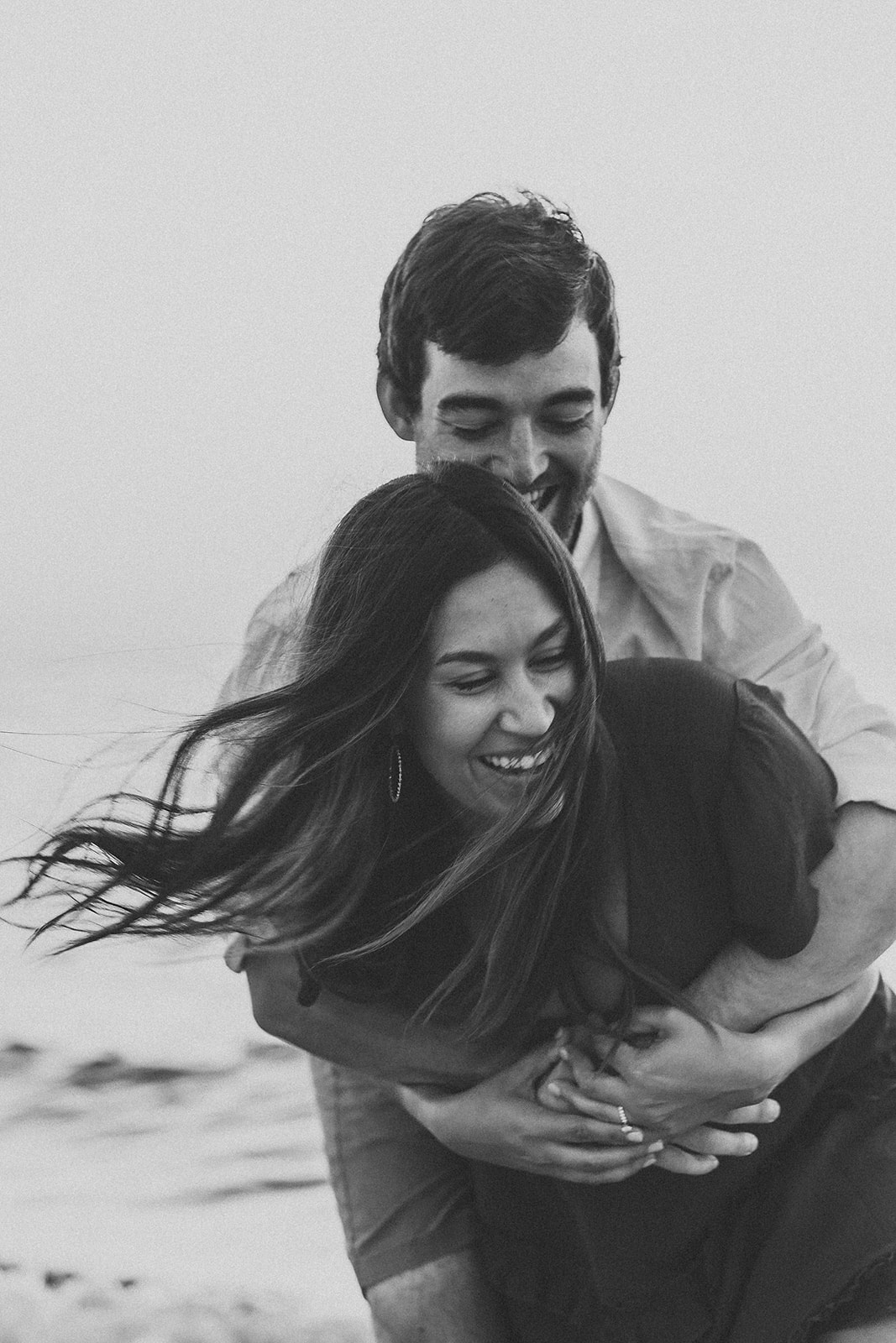 Oval Beach Engagement Session | Allie + Ryan