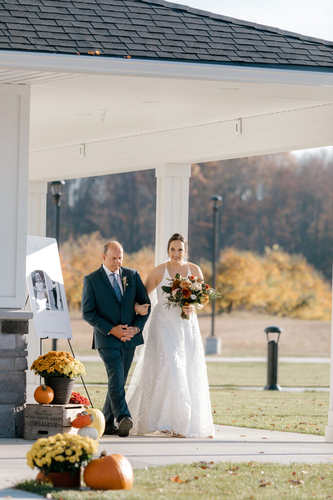 Wedding ceremony in Michigan Berrien Springs at North Lake Weddings and Events 